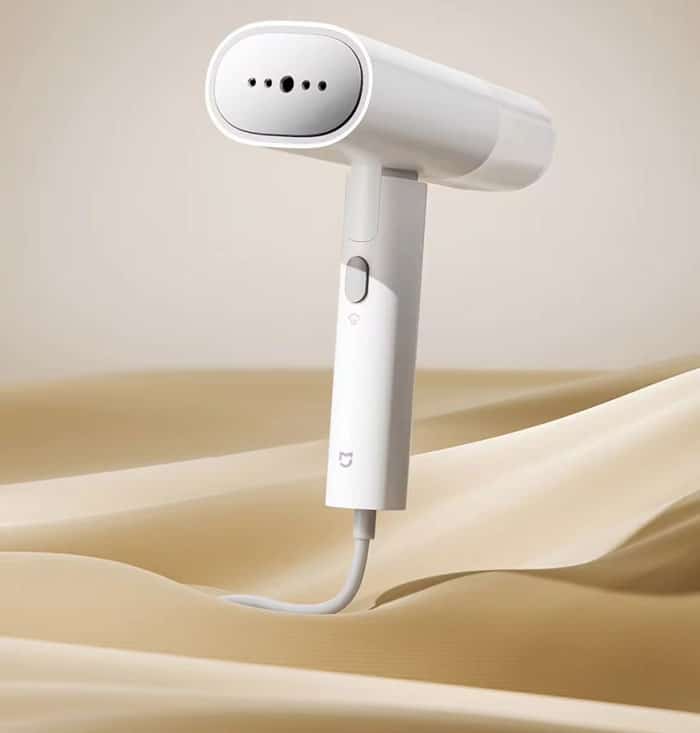 اتوبخار کوچک سفید