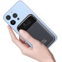 عکس پاور بانک 10000 یوسامز US-CD221 PB74 توان 33 وات - فروشگاه ماه به ماه