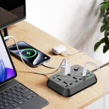 عکس چند راهی برق 3000 وات چهار سوکت، چهار عدد USB و دو عدد تایپ‌سی ارلدام EARLDOM SC25 - فروشگاه ماه به ماه